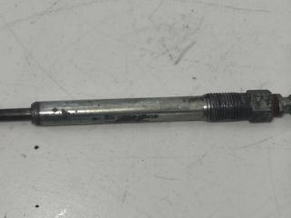 свеча накала Volkswagen Passat B7 2013, 1.6 л., TDi, дизель, универсал, CAY, CFFB, CFGB, CAYC, CLLA, CFGC, CCFA, 03L963319, 03L963319A, 03L963319B, 03L963319C, 03L963319D, 04L963319E