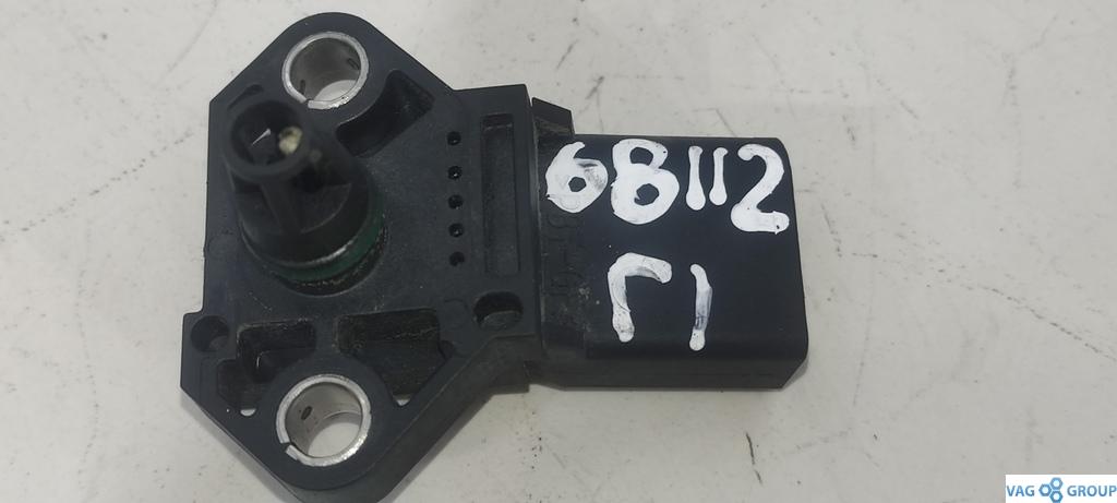 датчик абсолютного давления Volkswagen Passat B7 2013, 1.4 л., бензин, седан, 038906051C, BLG, BMY, CAVD, 0281002401, CTHA, CTHE, CAVE - фото №1