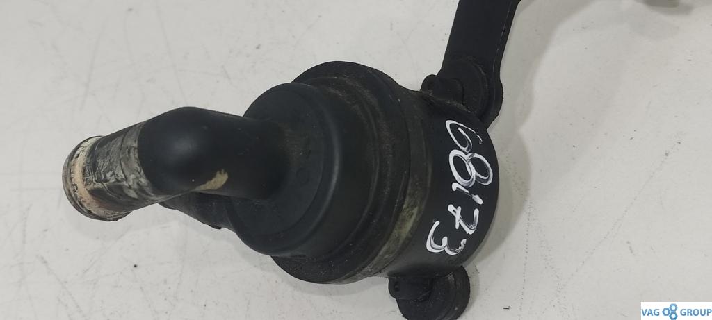 насос антифриза дополнительный Volkswagen Passat B7 2013, 2.0 л., TDi, дизель, седан, 5N0965561A, CBAA, CBAB, CBDC, CBBB, CJCB, CBAC, . - фото №1