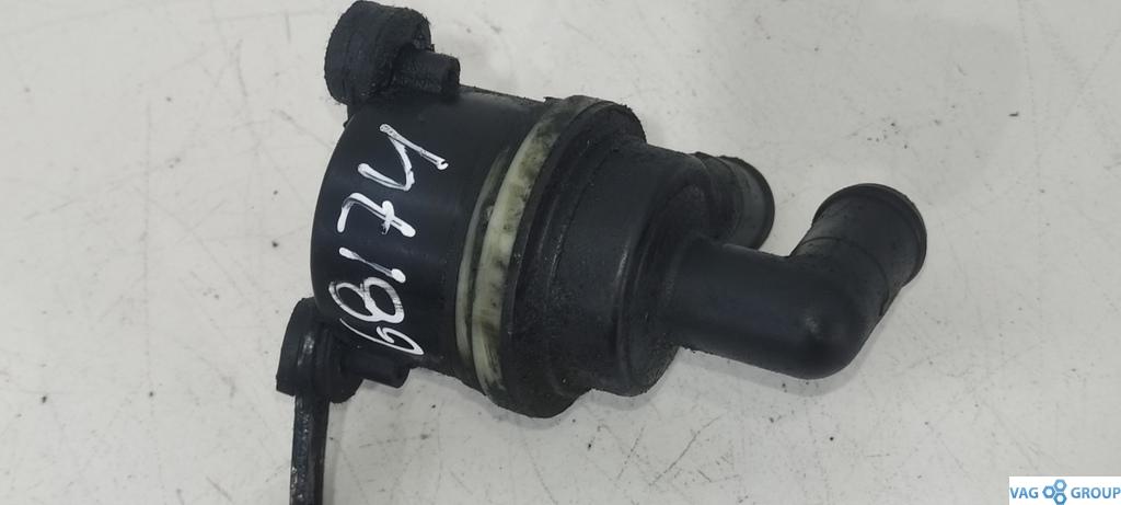 насос антифриза дополнительный Volkswagen Passat B7 2013, 2.0 л., TDi, дизель, седан, 5N0965561A, CBAA, CBAB, CBDC, CBBB, CJCB, CBAC, . - фото №1