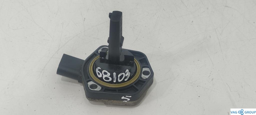 датчик уровня масла Audi A4 B6 2003, 1.8 л., бензин, седан, 1J0907660C, ., 1J0907660F - фото №1