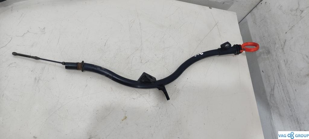 трубка масляного щупа Volkswagen Passat B6 2009, 2.0 л., TDi, дизель, седан - фото №1