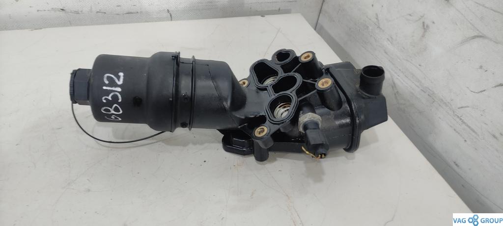 корпус масляного фильтра Volkswagen Passat B6 2006, 2.0 л., TFSI, бензин, седан - фото №1