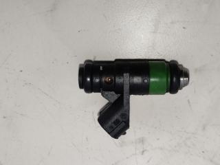 форсунка Skoda Fabia 2 поколение (5J) 2007, 1.2 л., бензин, хетчбэк 5 дв.