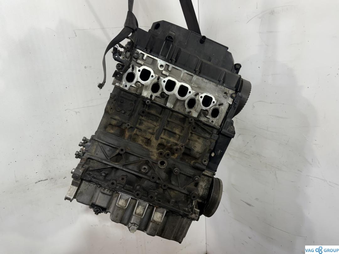 двигатель Volkswagen Transporter T5 2007, 1.9 л., TDi, дизель - фото №1