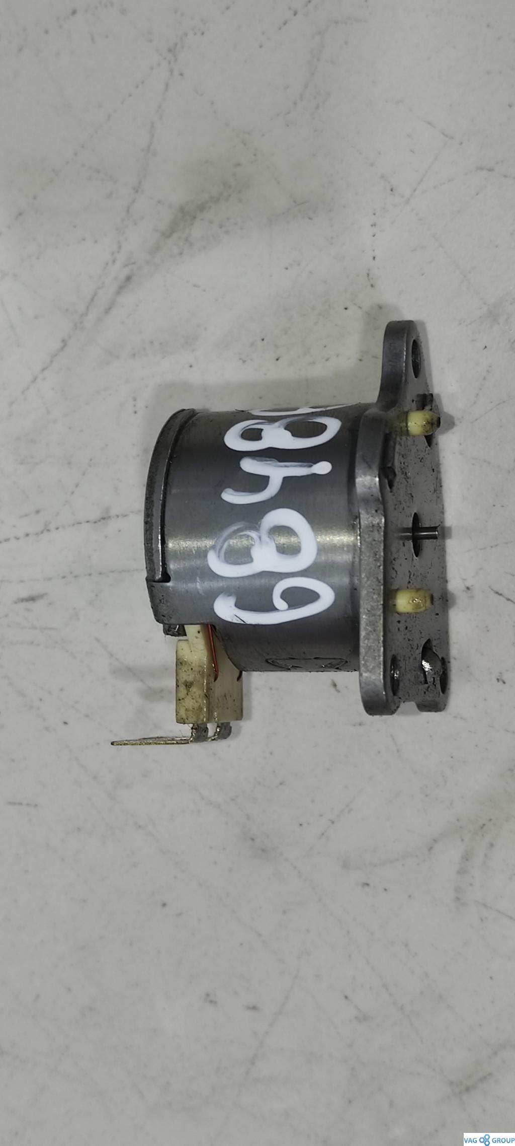 Соленоид (клапан) АКПП Volkswagen Passat B7 2013, 2.0 л., TSI, бензин, седан - фото №1