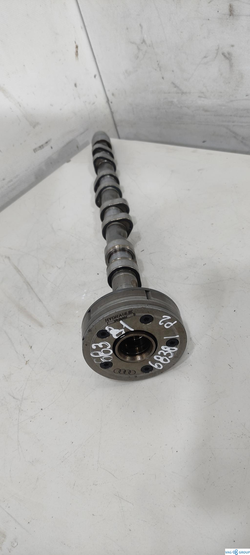 Распредвал выпускной Audi A4 B6 2003, 2.0 л., бензин, седан - фото №1