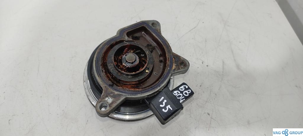 помпа Volkswagen Passat B6 2007, 1.4 л., TSI, бензин, универсал - фото №1