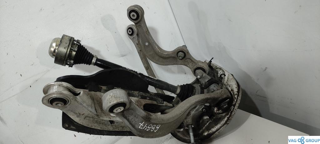 кулак задний правый Audi A7 4K 2022, 3.0 л., бензин, хетчбэк 5 дв. - фото №1