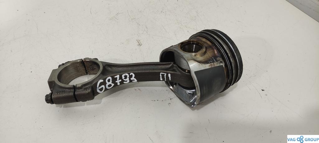 поршень Volkswagen Caddy 3 поколение 2006, 1.9 л., TDi, дизель, фургон - фото №1