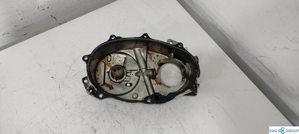 крышка распредвала Audi A6 4F/C6 2006, 2.0 л., бензин, седан - фото №1