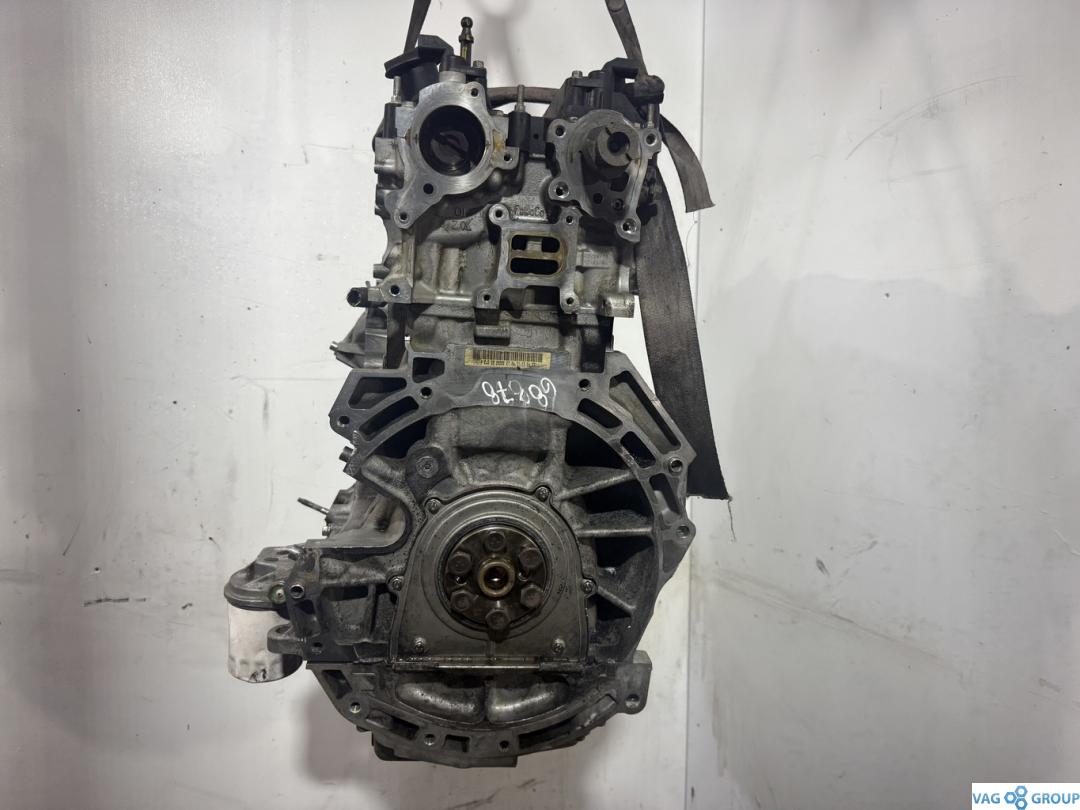 двигатель Land Rover Discovery 5 поколение 2016, 2.0 л., бензин - фото №1