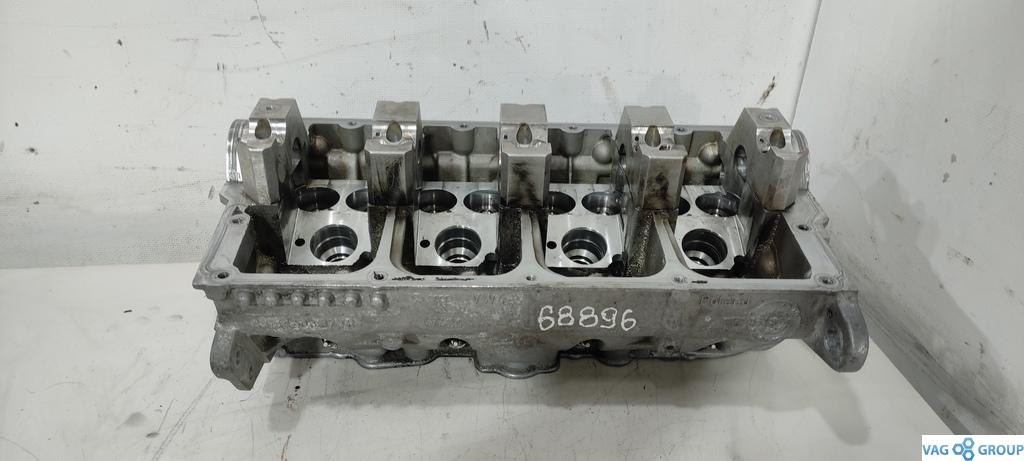 головка блока цилиндров Volkswagen Caddy 3 поколение 2007, 2.0 л., SDi, дизель - фото №1