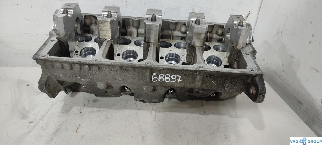 головка блока цилиндров Volkswagen Caddy 3 поколение 2007, 2.0 л., SDi, дизель - фото №1
