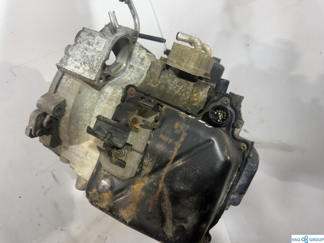 КПП автоматическая (АКПП) Volkswagen Passat B6 2009, 2.0 л., TDi, дизель - фото №1