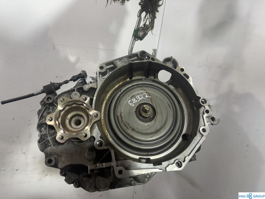КПП автоматическая (АКПП) Volkswagen Caddy 3 поколение 2009, 2.0 л., TDi, дизель - фото №1