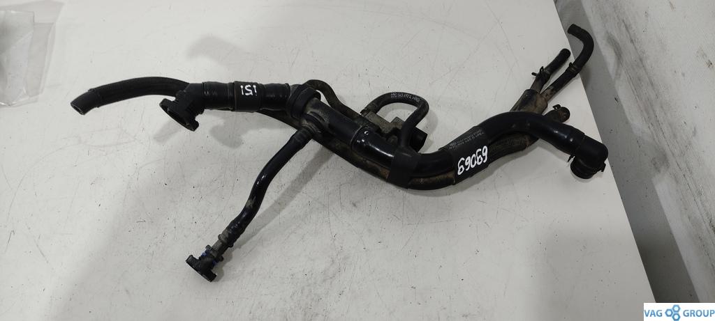 патрубок (трубопровод, шланг) Volkswagen Tiguan 1 поколение 2009, 1.4 л., бензин, внедорожник 5 дв. - фото №1