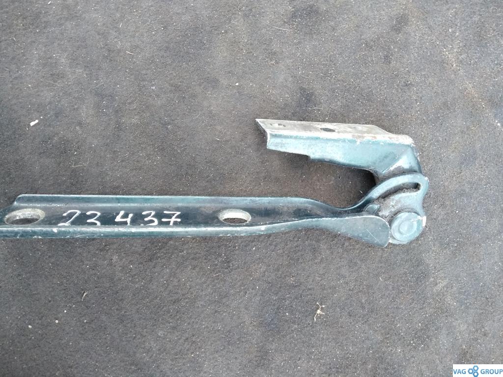 петля капота левая Audi A6 4A/C4 1997, 1.8 л., бензин, седан, 3B0823301, . - фото №1