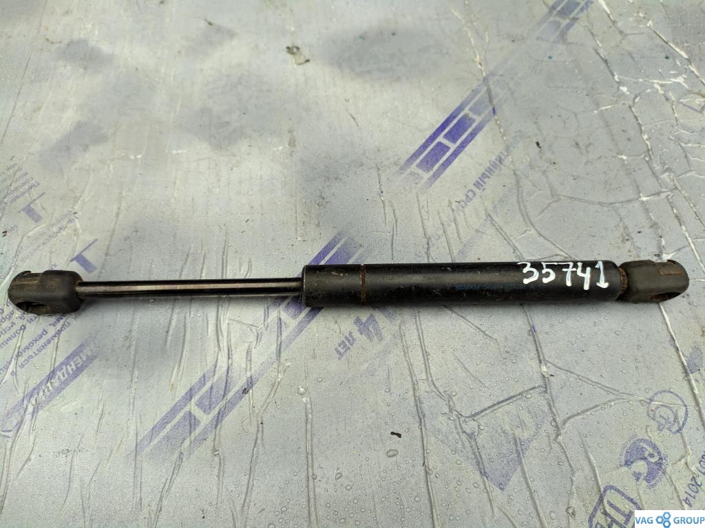 амортизатор крышки багажника (3-5 двери) Audi A4 B6 2000, 1.8 л., бензин, седан, 8D5827552C, 8D5827552F, . - фото №1