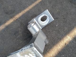 петля двери Volkswagen Passat B6 2007, 2.0 л., бензин, седан, 3C0831402C, 3C0831402D, .