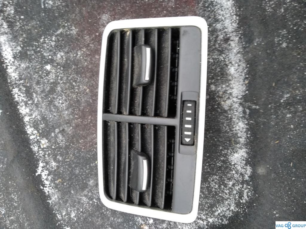 дефлектор обдува салона Audi A6 4F/C6 2006, 3.2 л., бензин, седан, 4F0819203C, . - фото №1