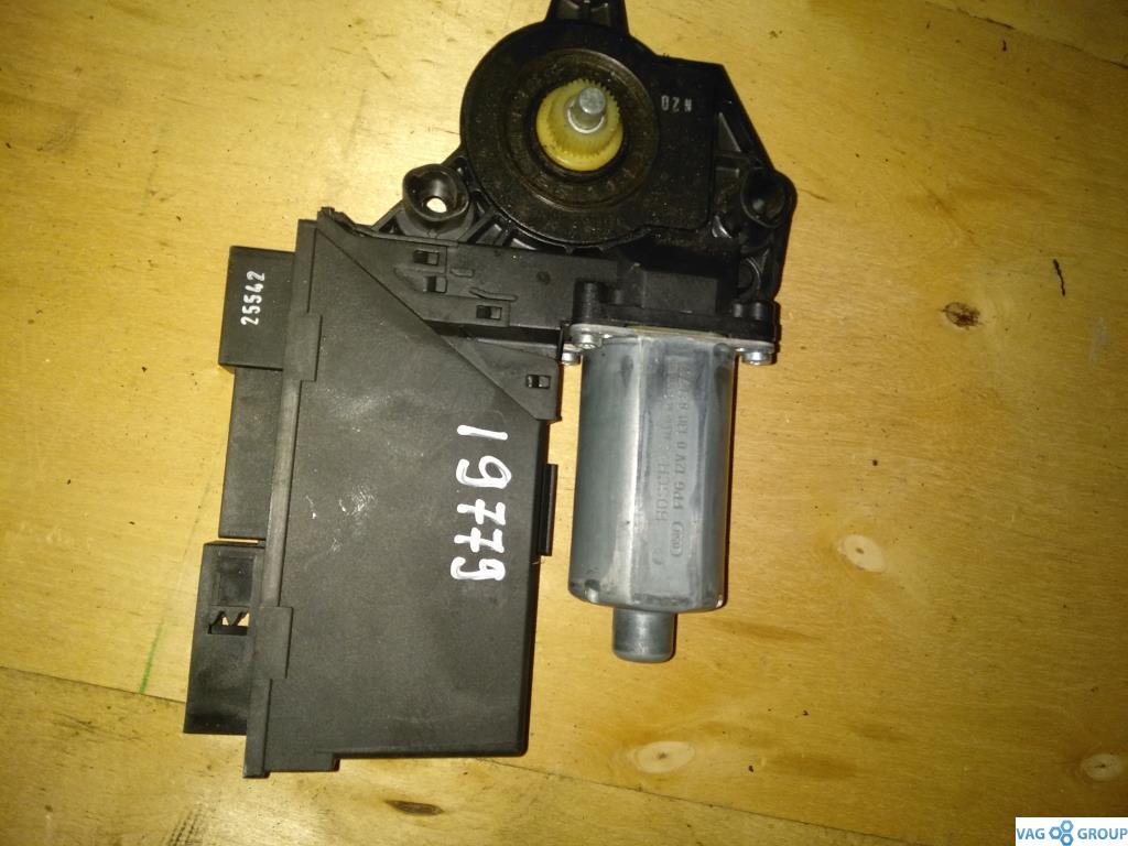 моторчик стеклоподъемника задний левый Audi A4 B6 2003, 1.8 л., бензин, седан, 8E0959801E, 8E0959801A, . - фото №1