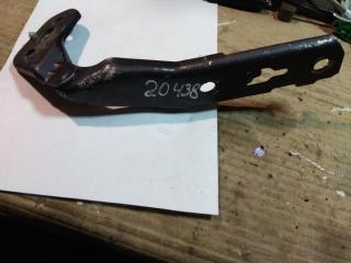 петля капота левая Audi A6 4F/C6 2006, 3.2 л., бензин, седан, 4F0823301, .