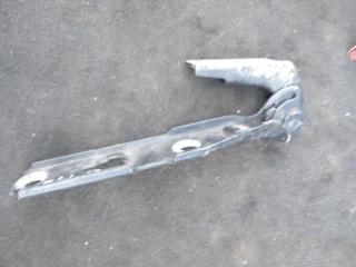 петля капота левая Audi A4 B7 2006, 2.0 л., бензин, седан, 8E0823301E, 8E0823301F, .