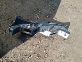 кронштейн переднего бампера Volkswagen Passat B6 2007, 2.0 л., бензин, седан, 3C0807889, 3C0807889A, .