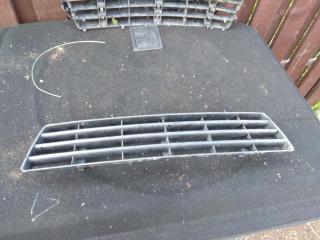 заглушка (решетка) в бампер Audi A6 4B/C5 1999, 2.8 л., бензин, седан, 4B0807683F, .