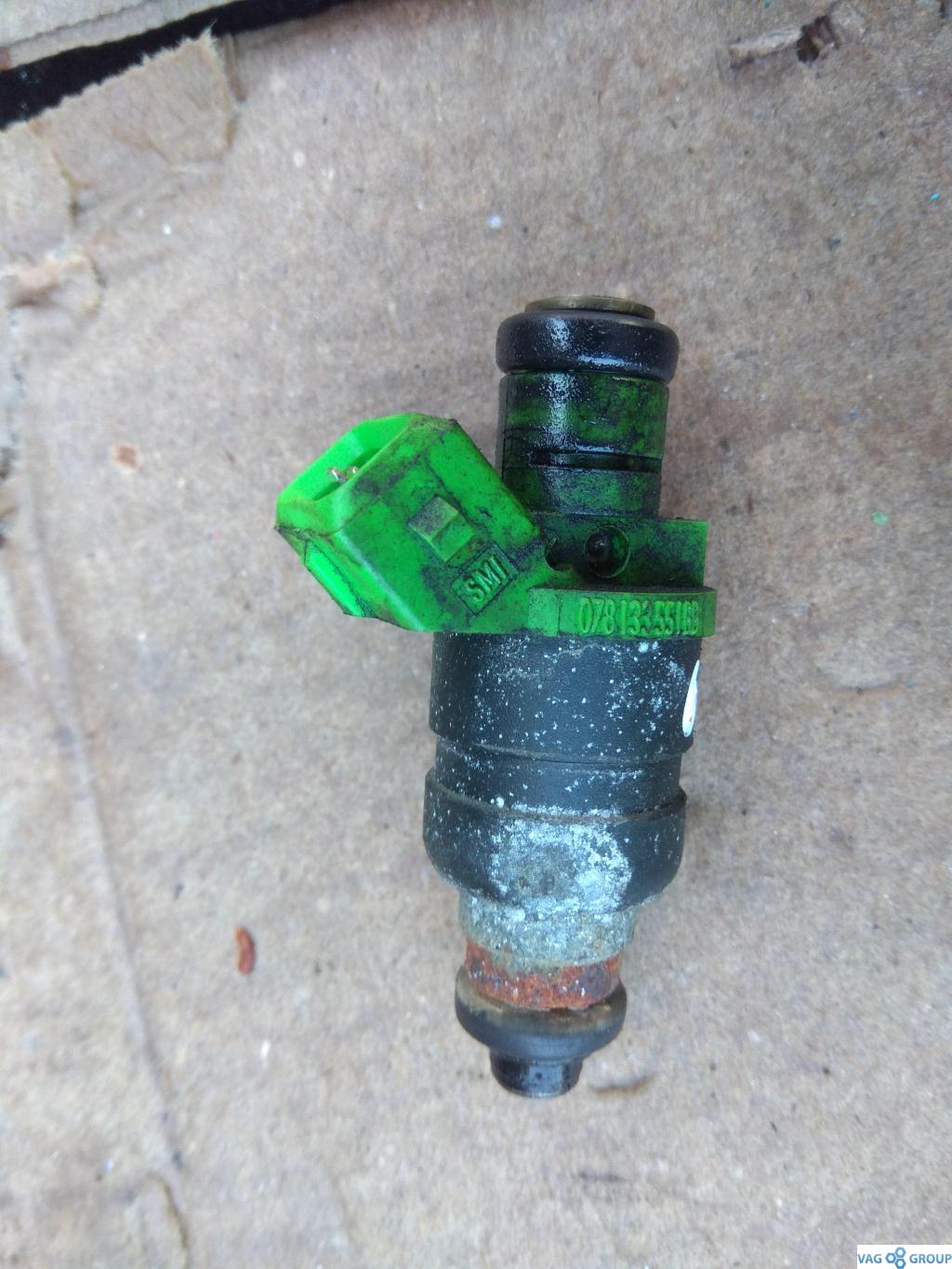 форсунка Audi A6 4B/C5 2000, 2.4 л., бензин, седан, 078133551BB, AGA, BDV, ALG, ACK, ALF, AMM, AJG, ASM, ABC, . - фото №1