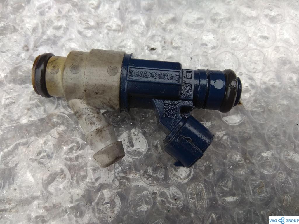 форсунка Volkswagen Transporter T5 2006, 2.0 л., бензин, микроавтобус, 06A906031AC, AXA, 0280155995, AZG, AZJ, AVH, AZL - фото №1
