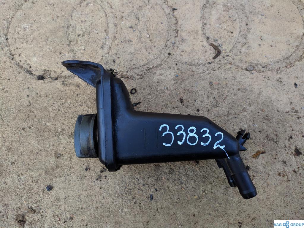 бачок гидроусилителя Audi A4 B7 2006, 2.0 л., бензин, седан, 8E0422373B, . - фото №1