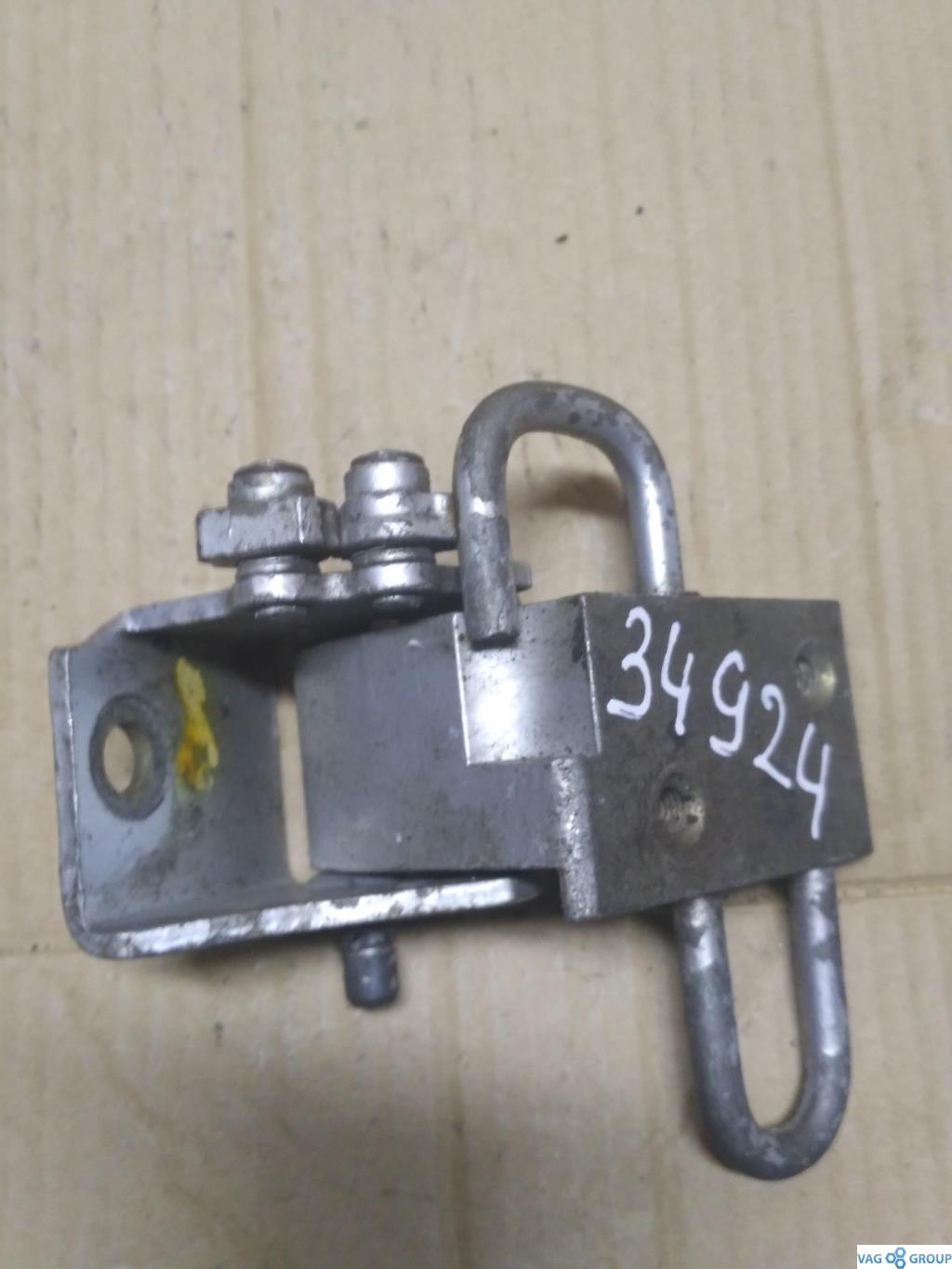 петля двери Audi A4 B7 2006, 2.0 л., бензин, седан, 8E0833412, 8E0833412E, . - фото №1