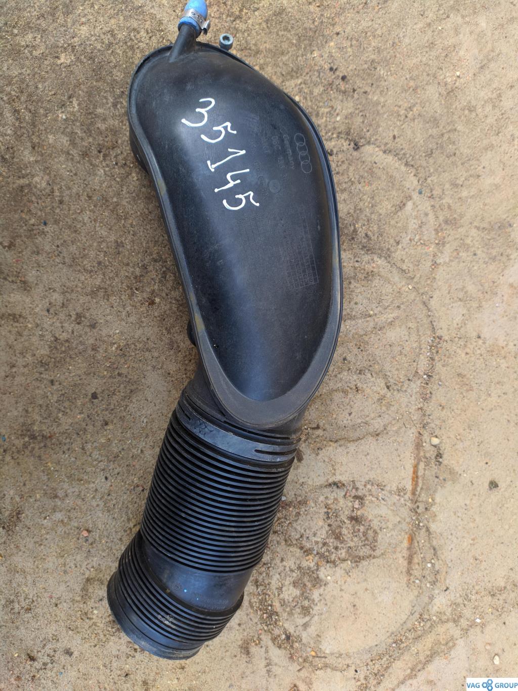 патрубок воздушного фильтра Audi A4 B6 2003, 3.0 л., бензин, седан, 06C133354G, ASN, BBJ, . - фото №1