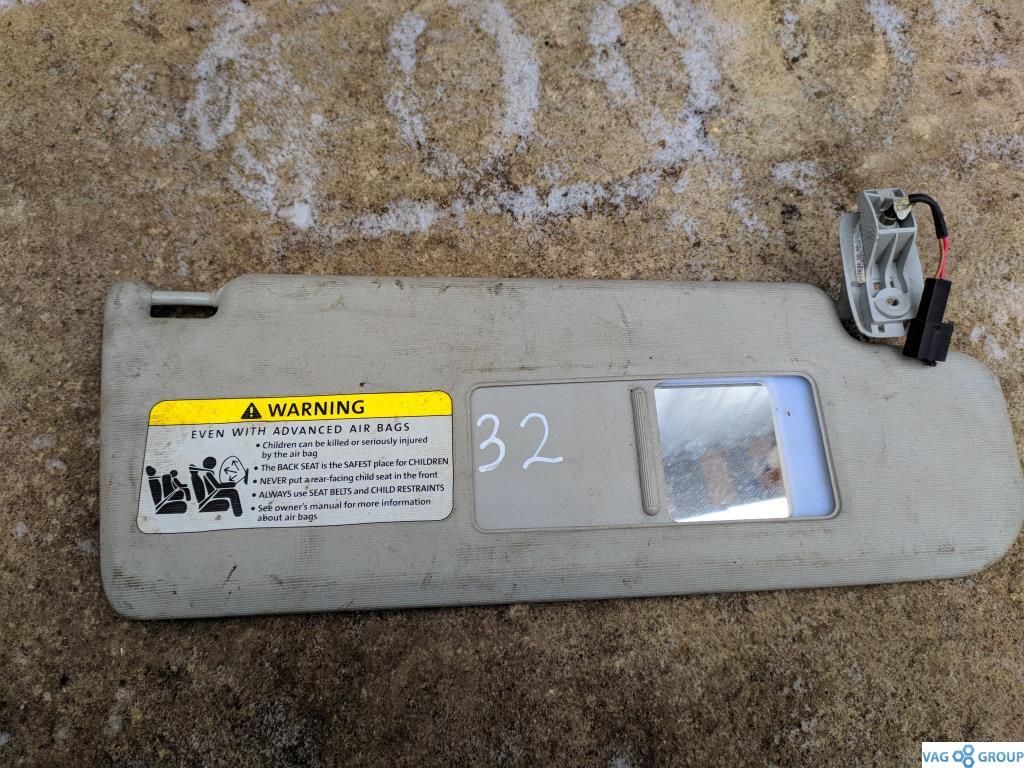 козырек солнцезащитный Volkswagen Passat B6 2006, 2.0 л., бензин, седан, 3C0857552D, . - фото №1