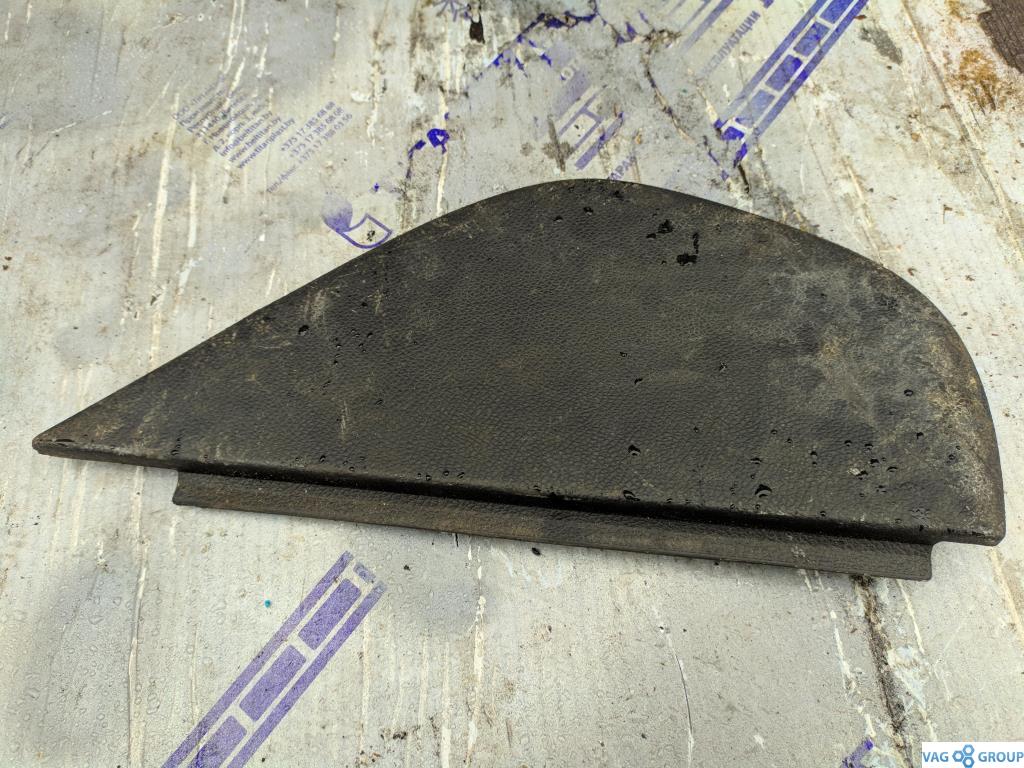 накладка декоративная Volkswagen Jetta 5 поколение 2006, 1.6 л., дизель, седан, 1K0858248E, . - фото №1