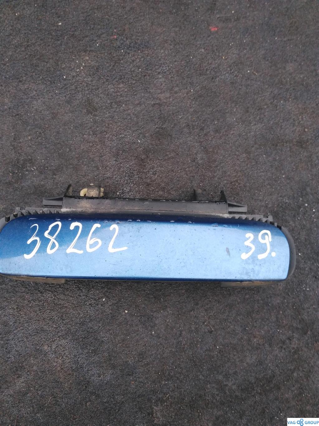 ручка наружная передняя правая Audi A4 B7 2006, 1.8 л., бензин, седан, 4B0839885, . - фото №1