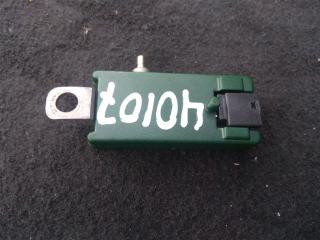 усилитель антенны Volkswagen Touareg 1 поколение 2004, 4.2 л., бензин, внедорожник 5 дв., 7L6035577B, .