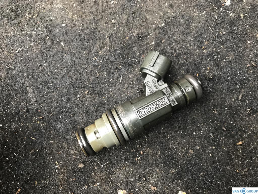 форсунка Volkswagen Jetta 4 поколение 2001, 2.8 л., бензин, седан, 022906031F, AZX, AYL, APF, AQP, AUE, AQN, AMV, . - фото №1