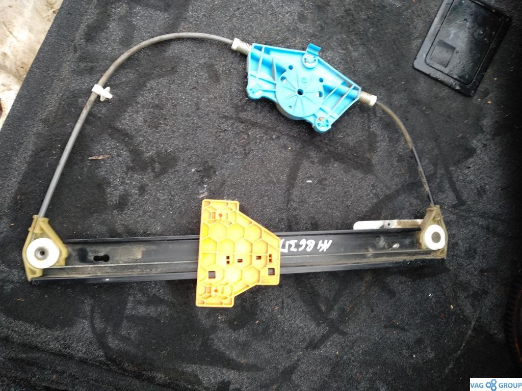 стеклоподъемник задний правый Audi A4 B6 2003, 1.8 л., бензин, седан, 8E0839462A, 8E0839462B, 8E0839462C, . - фото №1