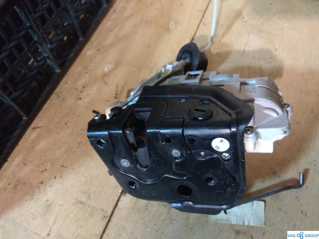 замок двери задней правой Audi A4 B7 2006, 2.0 л., бензин, седан, 8E0839016AB, . - фото №1