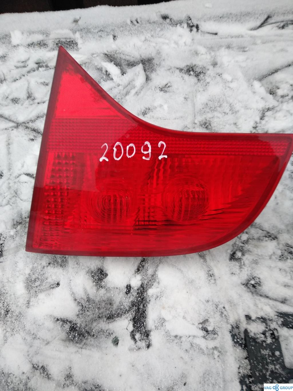 фонарь крышки багажника правый Audi A4 B7 2006, 2.0 л., бензин, универсал, 8E9945094, . - фото №1