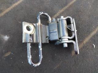 петля двери Audi A6 4B/C5 2000, 2.8 л., бензин, седан, 4B0831412B, .