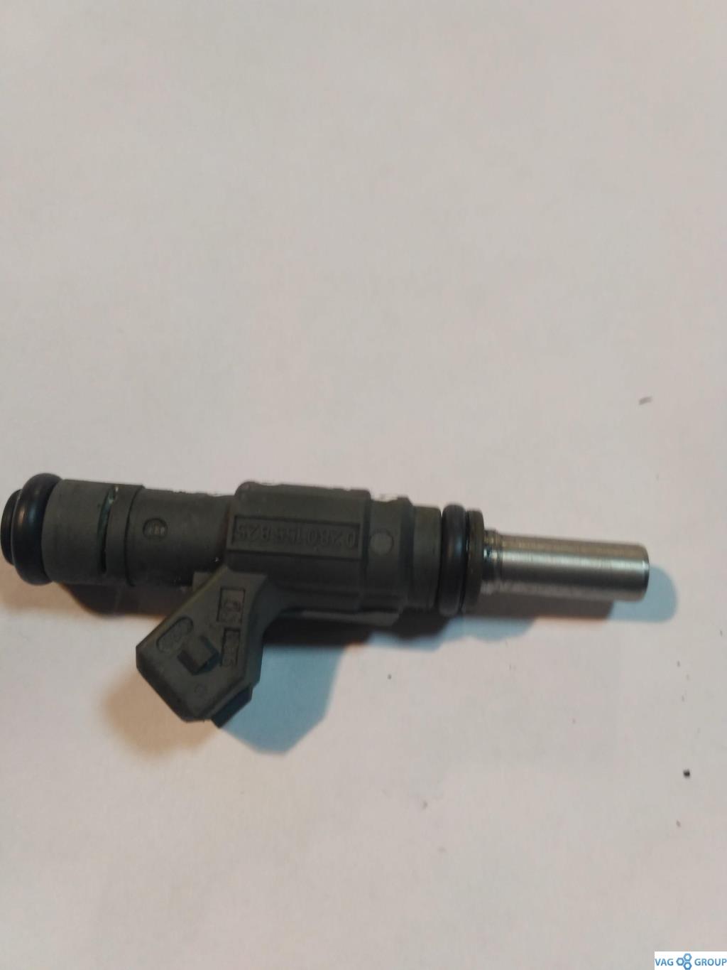 форсунка Audi A6 4B/C5 1999, 1.8 л., бензин, седан, 06B133551B, ANB, APU, ARK, . - фото №1