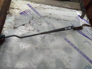 щеткодержатель (поводок стеклоочистителя, дворник) Audi A3 8L 1999, 1.8 л., бензин, хетчбэк 5 дв., 1J1955409A, 1J1955409G, .