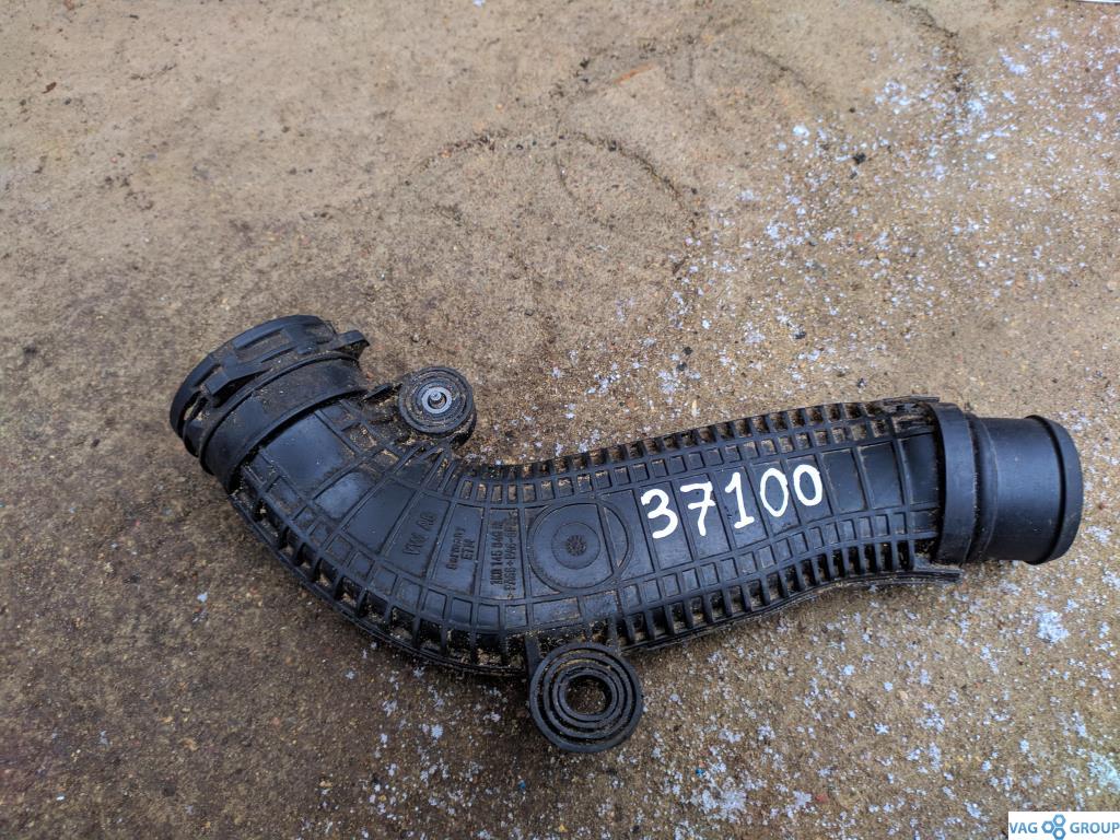 патрубок (трубопровод, шланг) Volkswagen Passat B6 2009, 1.8 л., бензин, седан, 1K0145840R, BZB, CAWB, CCZA, CCTA, CDAB, CDAA, CGYA, CCTB, CBFA, . - фото №1