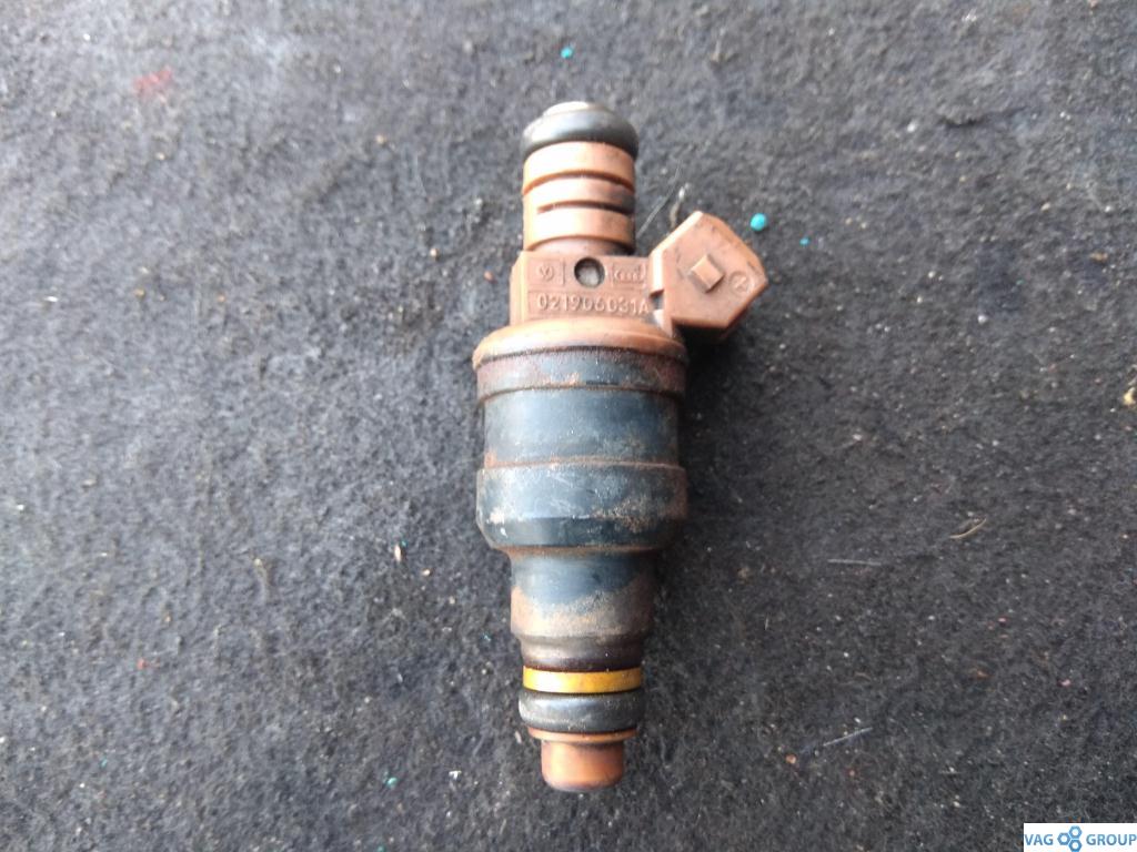 форсунка Volkswagen Sharan 1 поколение 1997, 2.8 л., бензин, минивэн, 021906031A, AAA, 0280150953 - фото №1