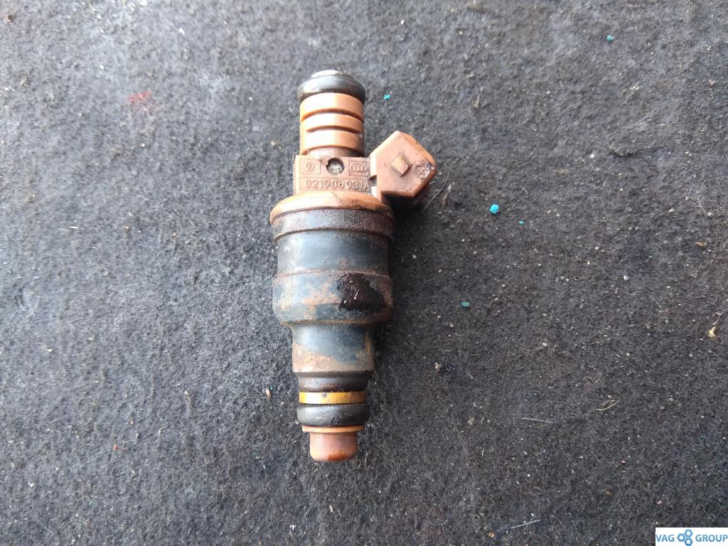 форсунка Volkswagen Sharan 1 поколение 1997, 2.8 л., бензин, минивэн, 021906031A, AAA, 0280150953 - фото №1
