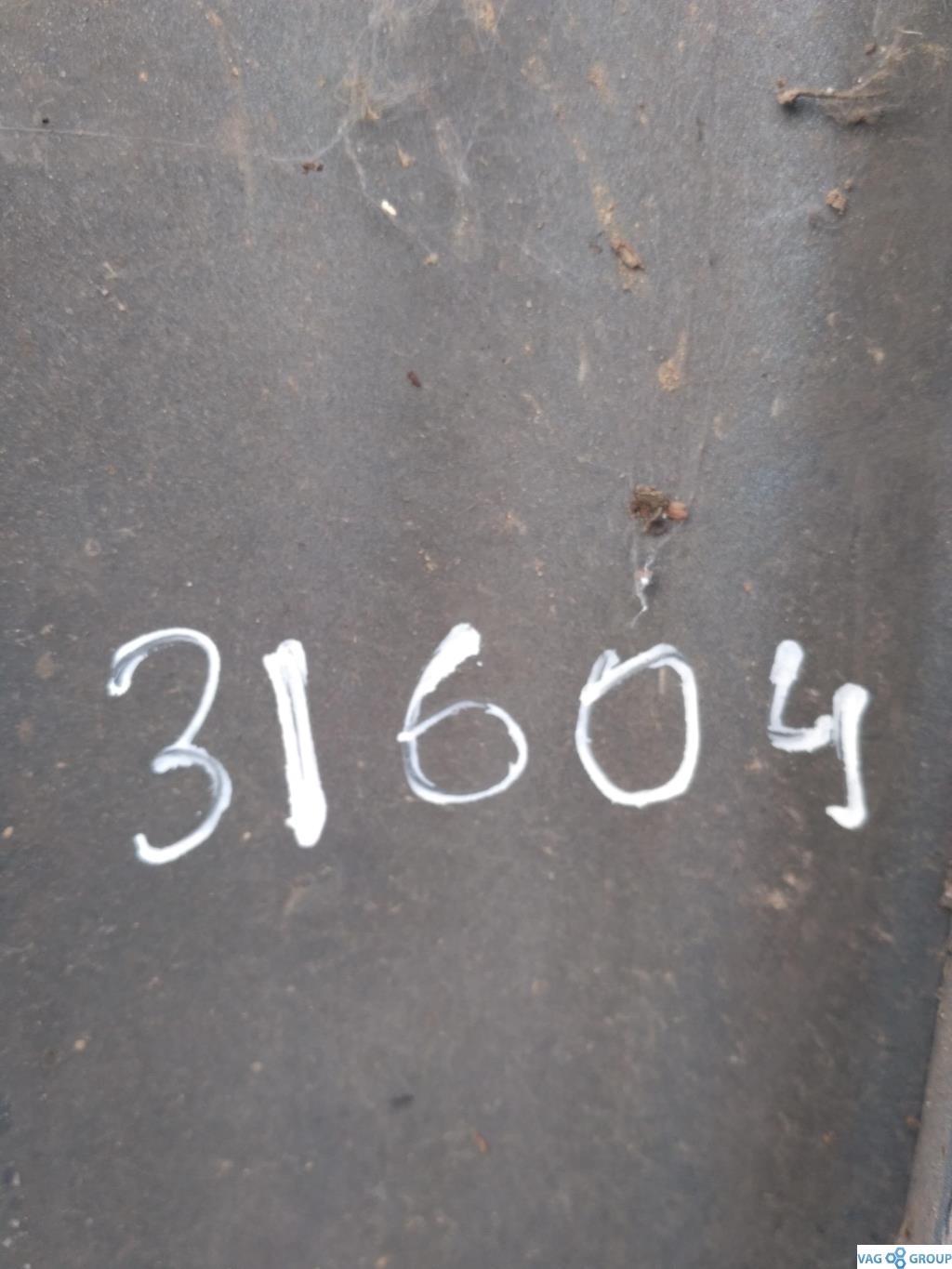 накладка на порог Audi A4 B6 2003, 1.8 л., бензин, кабриолет, 8H0853860, . - фото №1